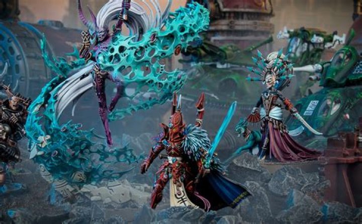 Are Harlequins Dark Eldar?